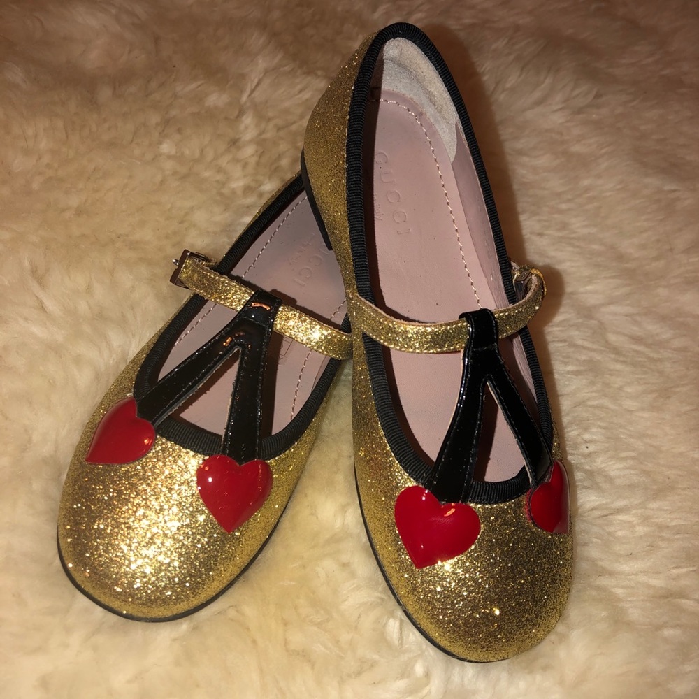 Authentic Gucci gold glitter flats cherry hearts
